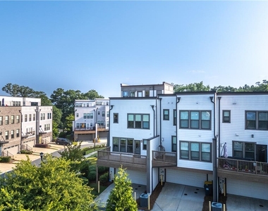 2076 Holtz Lane - Photo Thumbnail 1