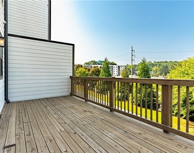 2076 Holtz Lane - Photo Thumbnail 52