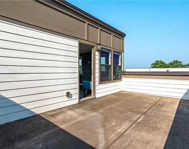 2076 Holtz Lane - Photo Thumbnail 49