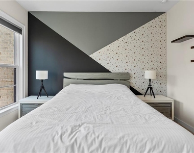 2076 Holtz Lane - Photo Thumbnail 30