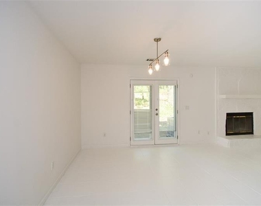 160 Timber Creek Lane Sw - Photo Thumbnail 8