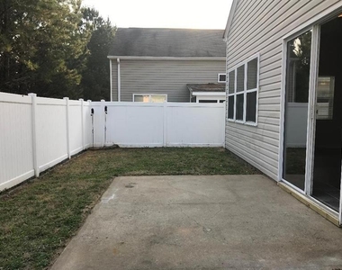 303 Hiawassee Drive - Photo Thumbnail 34