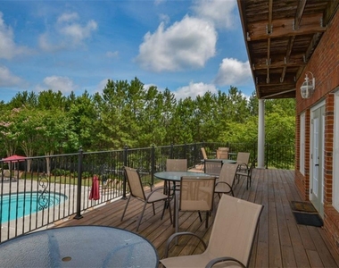 303 Hiawassee Drive - Photo Thumbnail 59