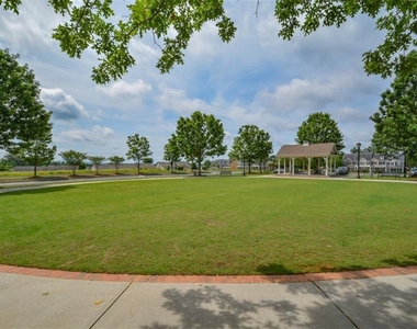 303 Hiawassee Drive - Photo Thumbnail 68