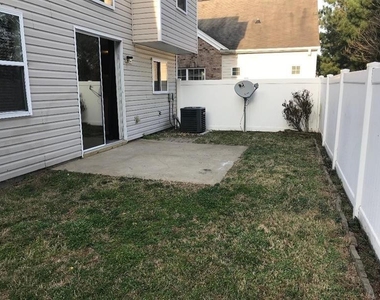 303 Hiawassee Drive - Photo Thumbnail 33