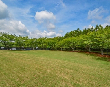 303 Hiawassee Drive - Photo Thumbnail 70
