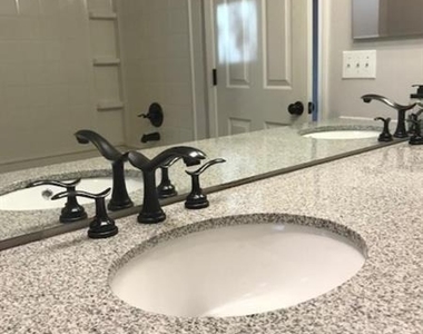 303 Hiawassee Drive - Photo Thumbnail 20