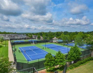 303 Hiawassee Drive - Photo Thumbnail 62
