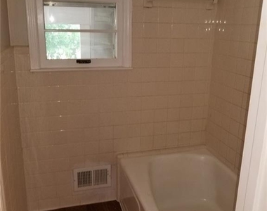 5193 Alder Lane Sw - Photo Thumbnail 10