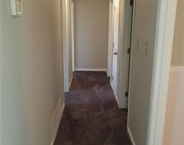 5193 Alder Lane Sw - Photo Thumbnail 9