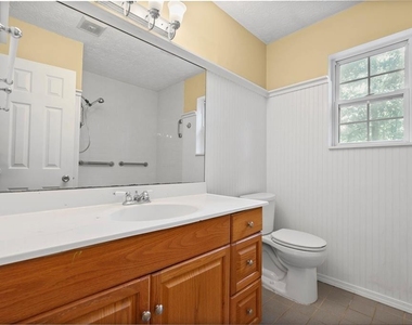10390 Rillridge Court - Photo Thumbnail 15