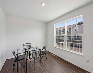 1109 Atterberg Road - Photo Thumbnail 4