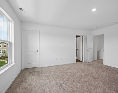 1109 Atterberg Road - Photo Thumbnail 16