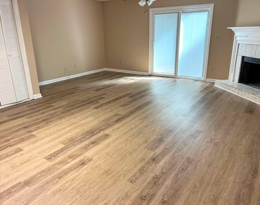 872 Baltimore Place Sw - Photo Thumbnail 5