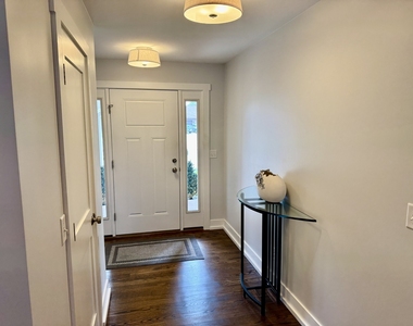 628 Krpan Court - Photo Thumbnail 2