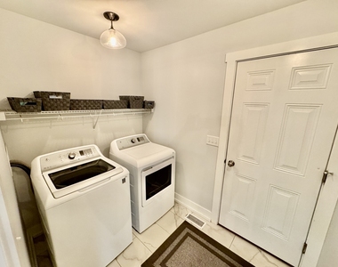 628 Krpan Court - Photo Thumbnail 11