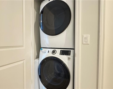 1443 Creekside Circle Nw - Photo Thumbnail 23