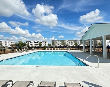 1443 Creekside Circle Nw - Photo Thumbnail 60