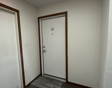 2390 Bicentennial Avenue - Photo Thumbnail 16