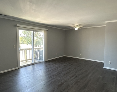 2390 Bicentennial Avenue - Photo Thumbnail 5