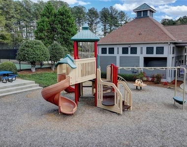1558 Macy Lane - Photo Thumbnail 49