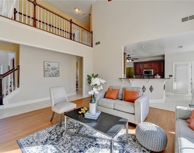 1558 Macy Lane - Photo Thumbnail 10