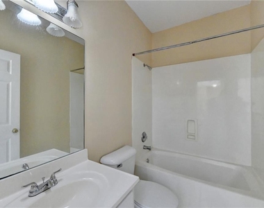 1558 Macy Lane - Photo Thumbnail 34