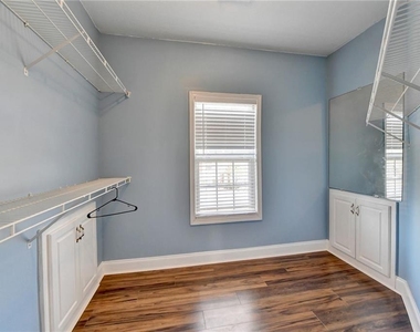 1558 Macy Lane - Photo Thumbnail 29