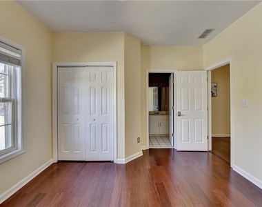 1558 Macy Lane - Photo Thumbnail 31