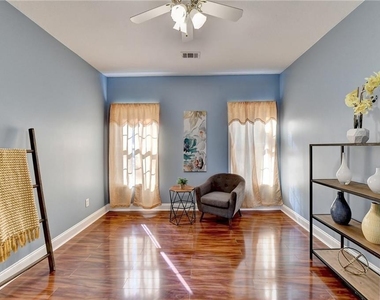 1558 Macy Lane - Photo Thumbnail 19
