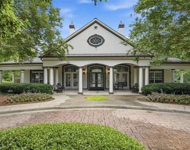 770 Glastonbury Court - Photo Thumbnail 75