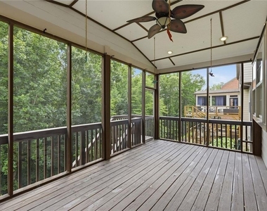 770 Glastonbury Court - Photo Thumbnail 26