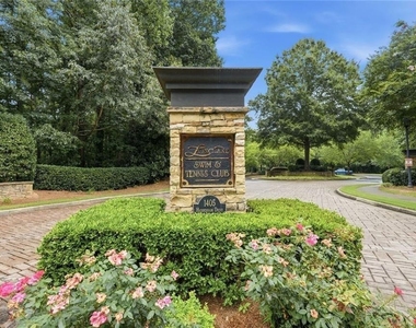 770 Glastonbury Court - Photo Thumbnail 77