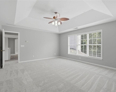 770 Glastonbury Court - Photo Thumbnail 31