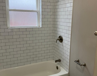 6730 Valley View Road - Photo Thumbnail 7