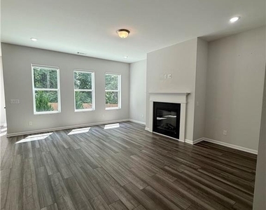 265 Birchwood Row - Photo Thumbnail 4