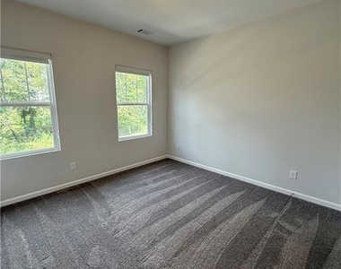 265 Birchwood Row - Photo Thumbnail 31