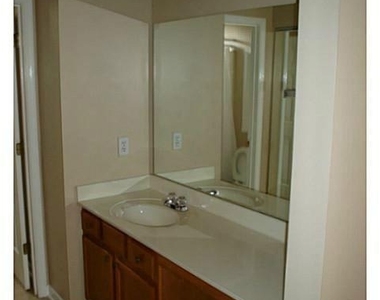 972 Windcroft Circle Nw - Photo Thumbnail 5