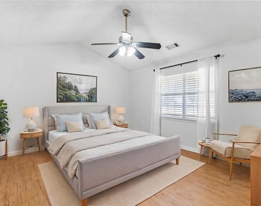 108 Greenleaf Drive - Photo Thumbnail 10