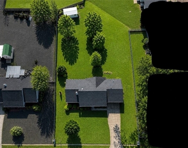 108 Greenleaf Drive - Photo Thumbnail 26