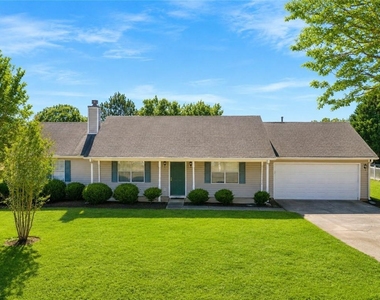 108 Greenleaf Drive - Photo Thumbnail 28