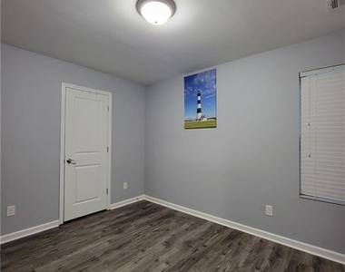 6648 Saint Jude Drive - Photo Thumbnail 8