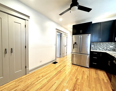 2424 N Mozart Street - Photo Thumbnail 21