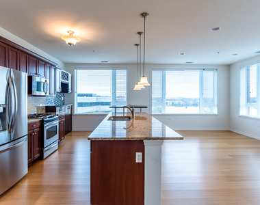 850 Village Center Drive - Photo Thumbnail 7