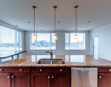 850 Village Center Drive - Photo Thumbnail 8