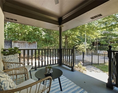166 Howard Street Ne - Photo Thumbnail 43