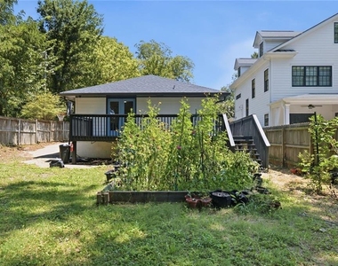 166 Howard Street Ne - Photo Thumbnail 28