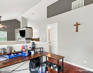 649 S Parkside Drive - Photo Thumbnail 14
