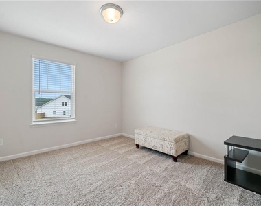 5911 Green Ash Court - Photo Thumbnail 27
