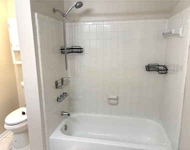 504 Wynnes Ridge Circle Se - Photo Thumbnail 16